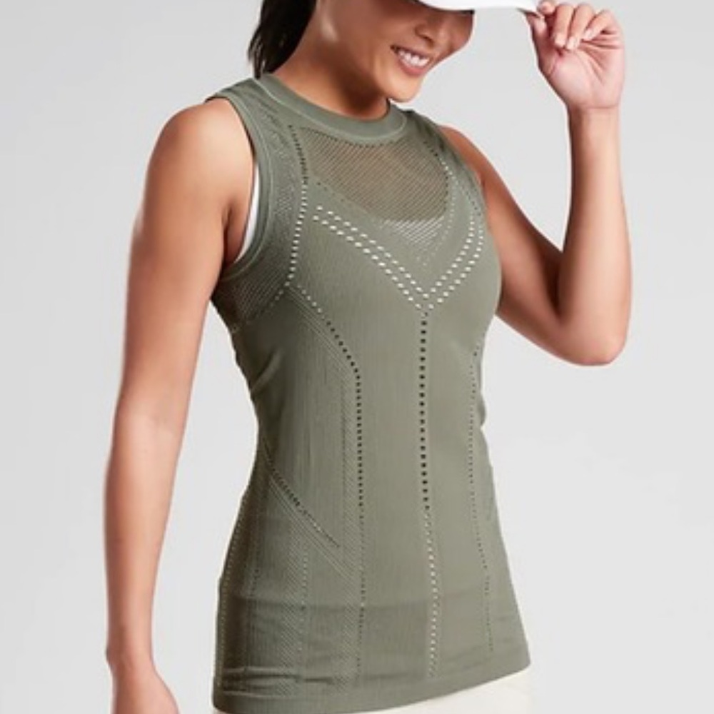 Green Athleta Oxygen Exercise Tank